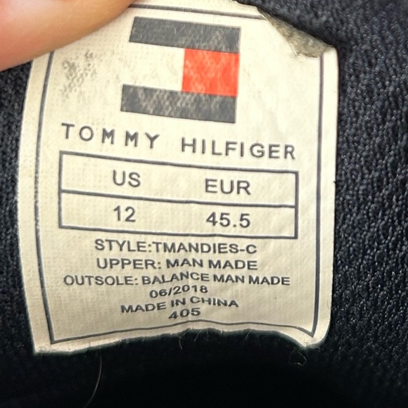 Tommy Hilfiger Men’s Leather Ankle Boot with Sneaker Sole - Picture 5 of 6